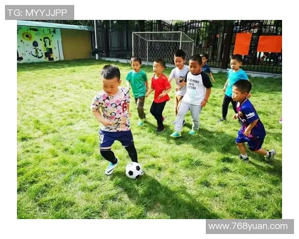 足球登讲台：用激情与智慧传递足球文化的魅力与价值